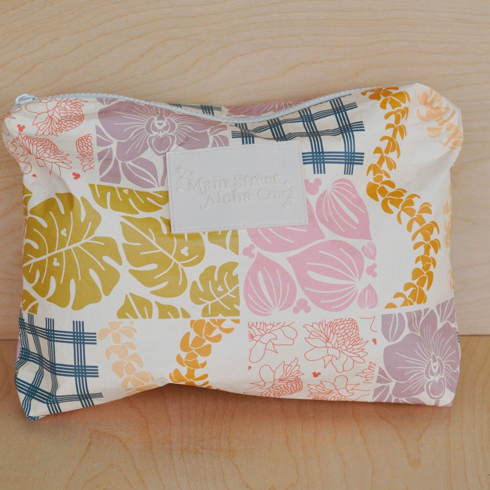 MIH White Zipper Pouch