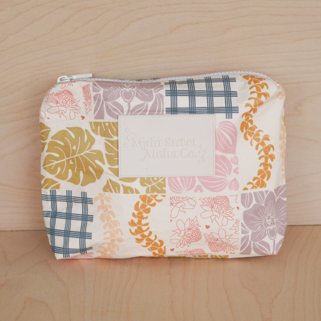 MIH White Zipper Pouch