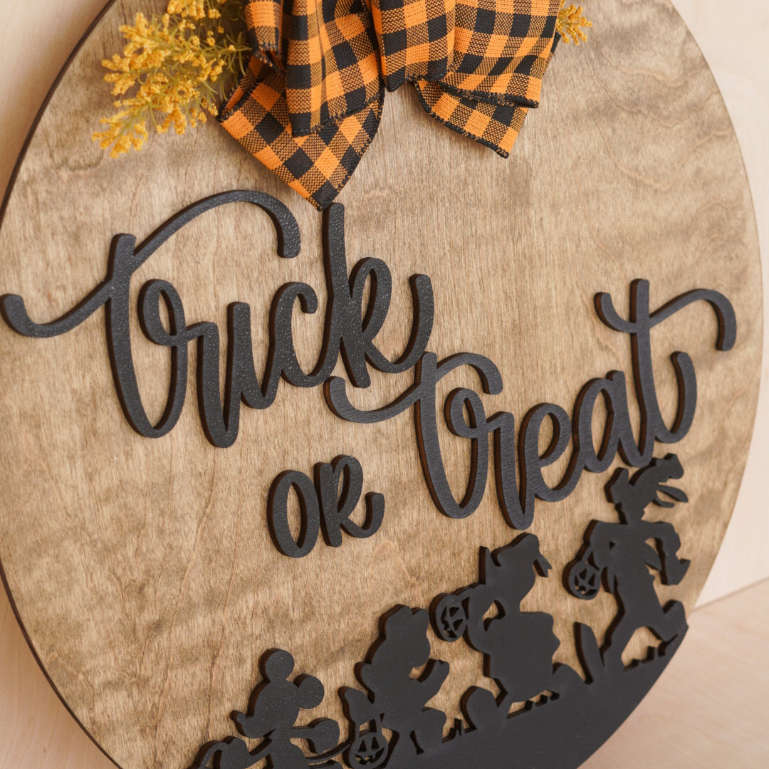 Trick or Treat Door Sign