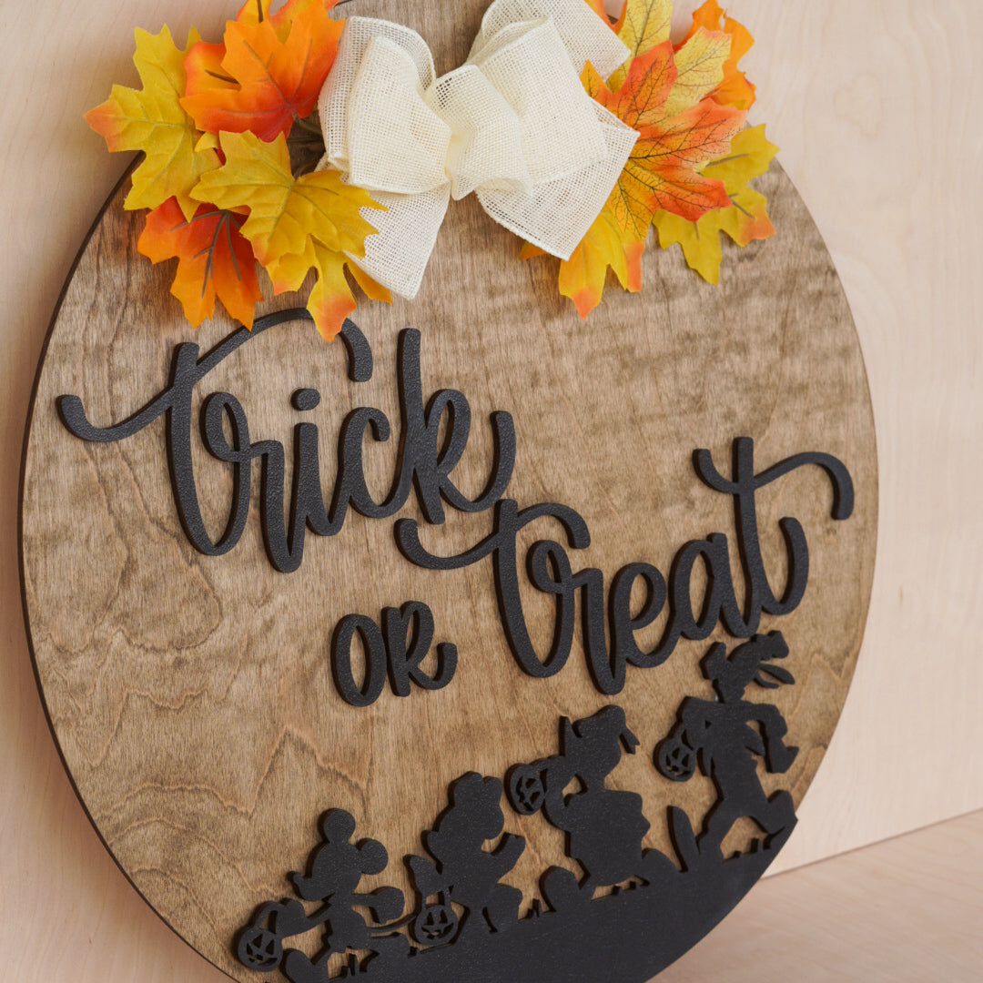 Trick or Treat Door Sign
