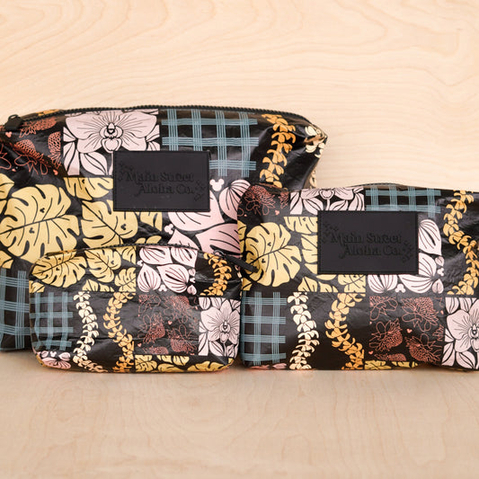 MIH Black Zipper Pouch