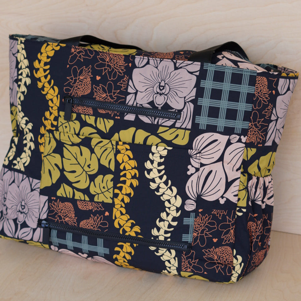Made in Hawaii Black Nylon Travel Tote